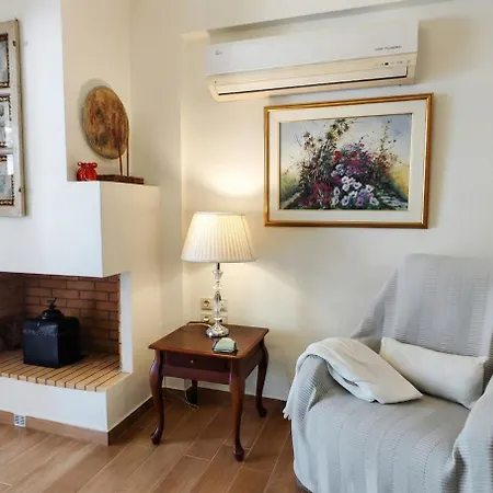 Nefeli Duplex Apartman