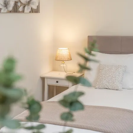 Nefeli Duplex * Karavomylos