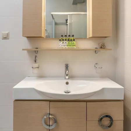 Nefeli Duplex Karavomylos