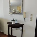 Nefeli Duplex Lejlighed *